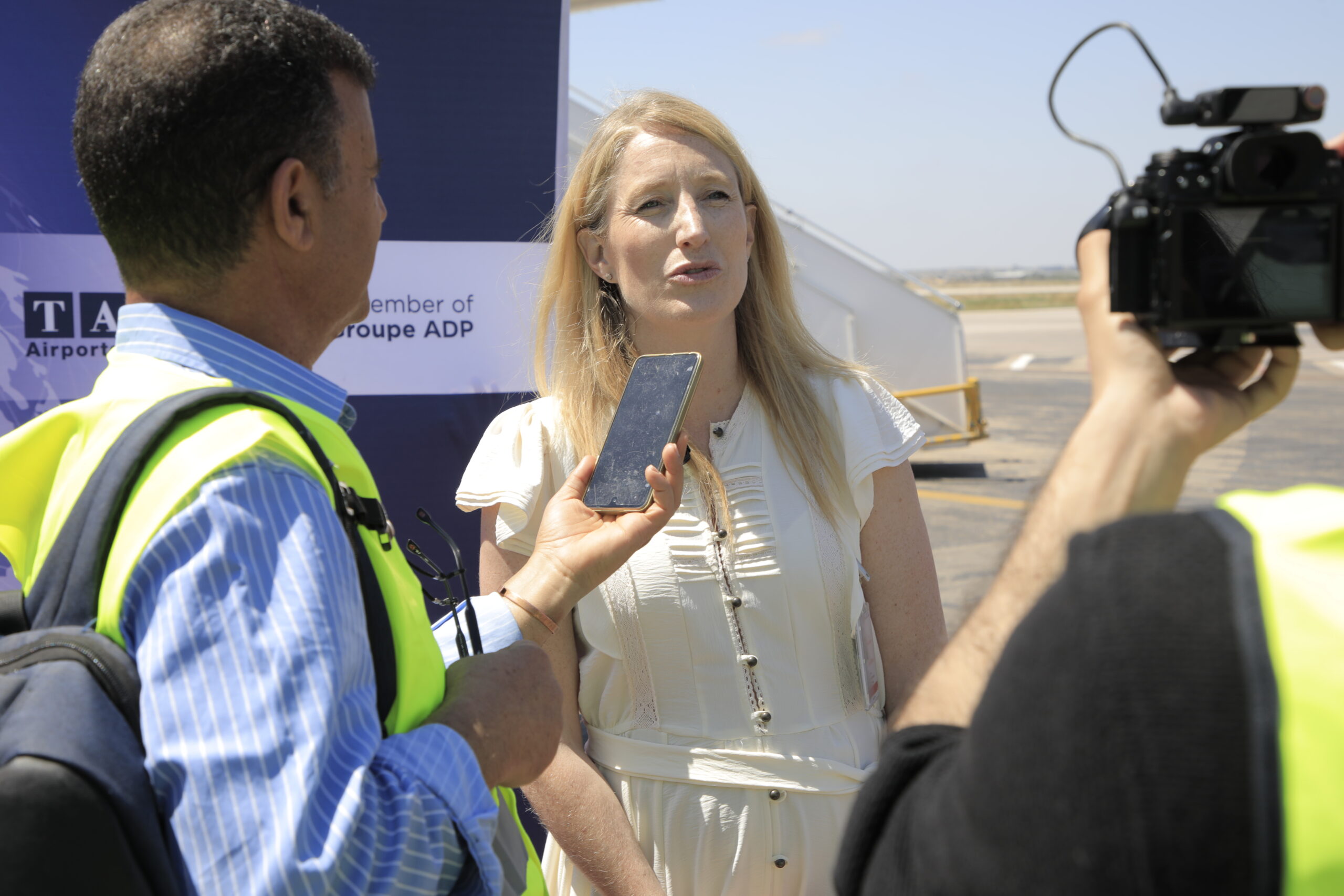 TAV Tunisie & Helvetic Airways & Stars Airlines Services