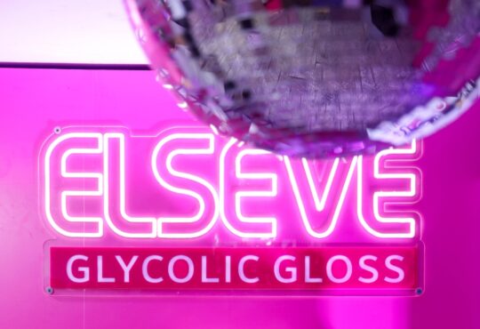 L’Oréal Paris Elsève & Glycolic Gloss