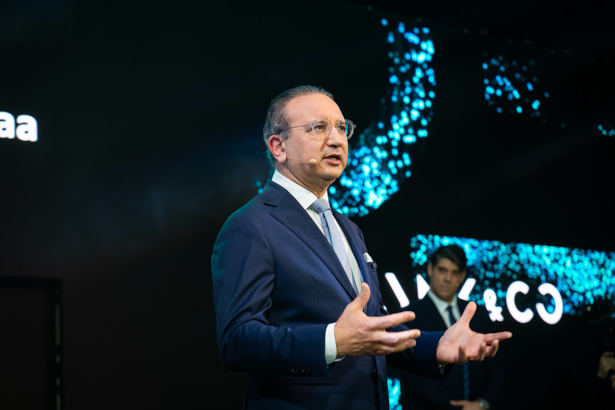 Universal Motors & Lynk & Co