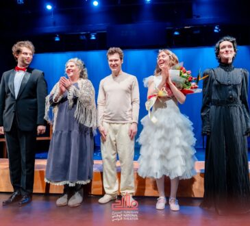 Théâtres du Monde : « Les Nuits Blanches »